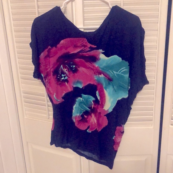 Unique Top Size M - Picture 2 of 2